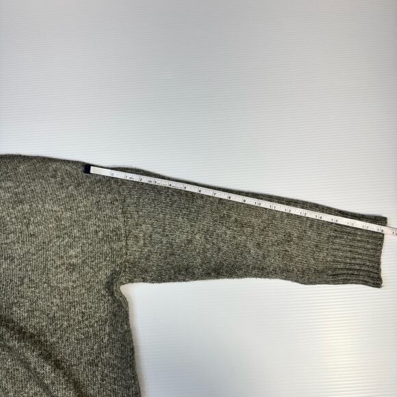 Ella Moss Cardigan Sweater Large Olive Green Minimalist Cozy Casual Layering - Picture 5 of 16